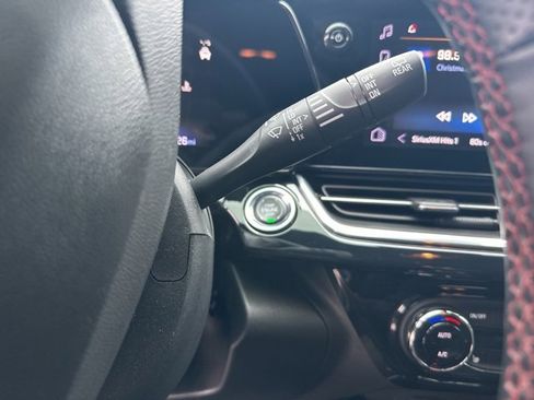 Used 2024 Chevrolet Trax RS w/ Driver Confidence Package image 13