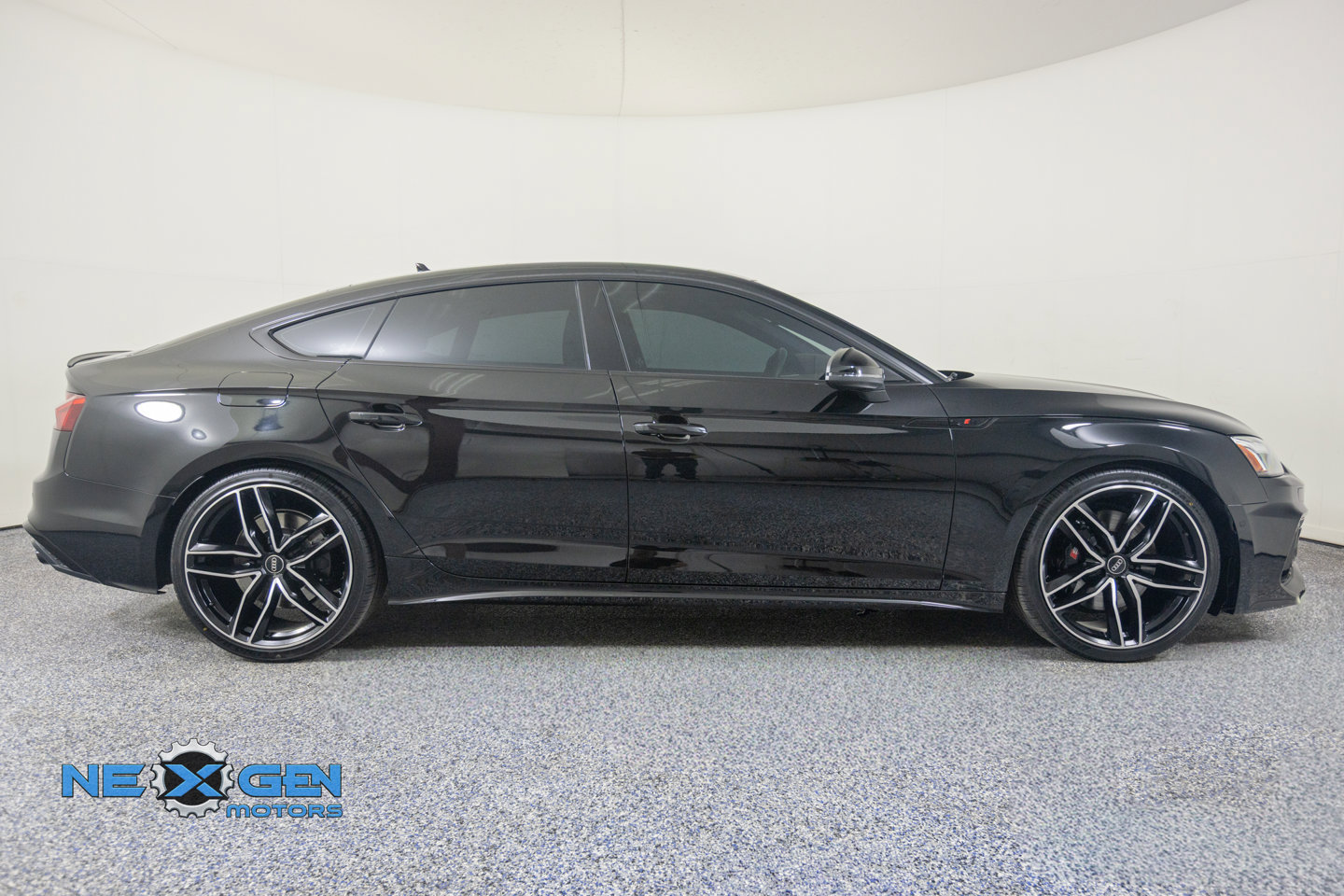Used 2025 Audi S5 Premium Plus w/ Premium Plus Package AWD/4WD image 9