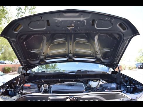 Used 2020 Chevrolet Silverado 1500 Custom Trail Boss image 40