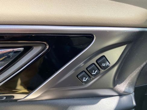 Certified 2024 Subaru Outback Limited image 28