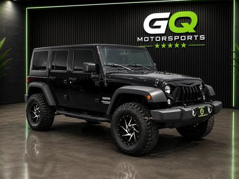 Used 2017 Jeep Wrangler Unlimited Sport w/ Connectivity Group AWD/4WD image 1
