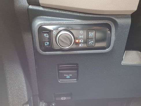 Certified 2024 Ford Bronco Wildtrak AWD/4WD image 24