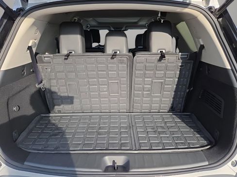 Used 2024 Nissan Pathfinder SL w/ SL Premium Package image 20