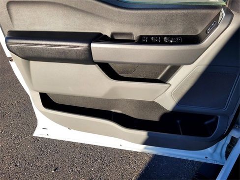 Used 2024 Ford F350 XLT image 14