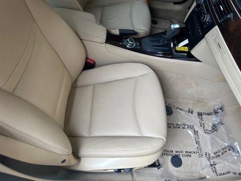 Used 2011 BMW 328i xDrive Sedan image 18