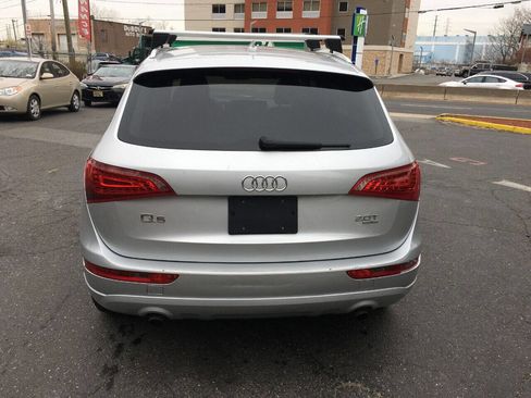 Used 2011 Audi Q5 2.0T Premium image 5