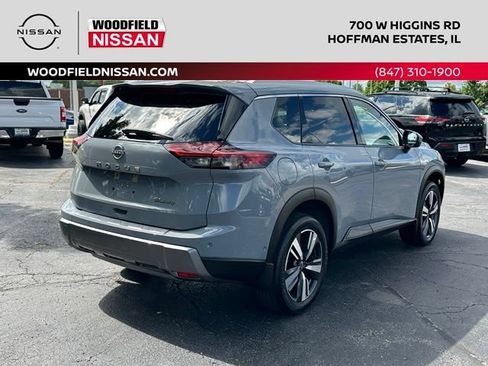 Used 2024 Nissan Rogue SL AWD/4WD image 4