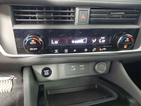 New 2026 Nissan Rogue SV FWD image 20