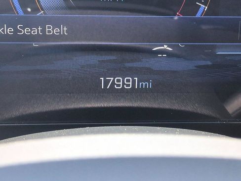 Used 2026 Chevrolet Equinox LT FWD image 19