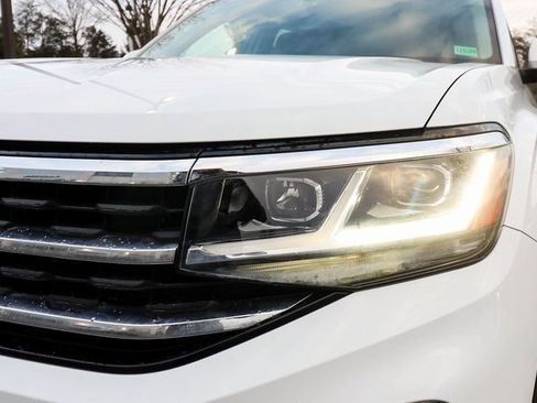 Used 2021 Volkswagen Atlas S image 19