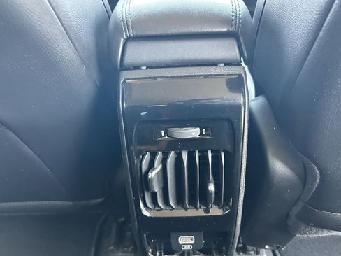 Used 2022 Jeep Compass Latitude FWD image 15