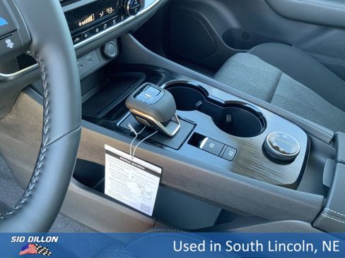 Used 2026 Nissan Rogue SV w/ Cold Weather Package image 8