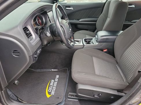 Used 2023 Dodge Charger SXT image 23