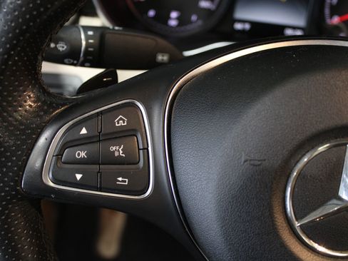 Used 2018 Mercedes-Benz C 300 Cabriolet image 27