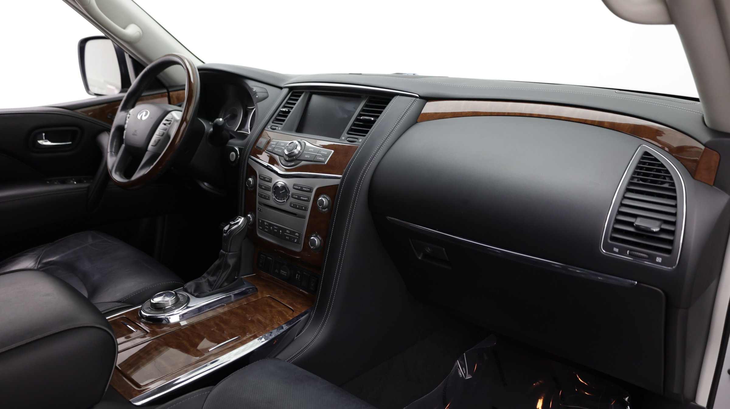 Used 2018 INFINITI QX80 4WD w/ Driver Assistance Package image 50