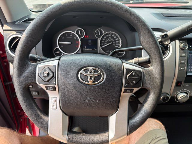 Used 2015 Toyota Tundra SR5 w/ TRD Off Road Package AWD/4WD image 32