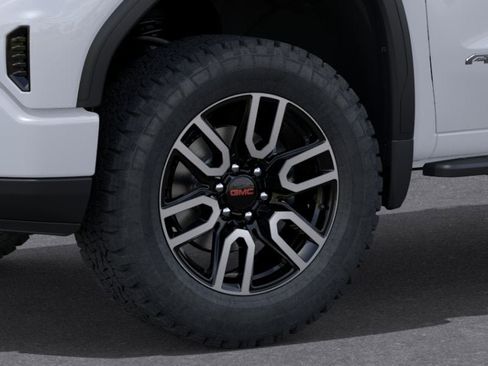 Used 2026 GMC Sierra 1500 AT4 w/ AT4 Premium Package AWD/4WD image 42