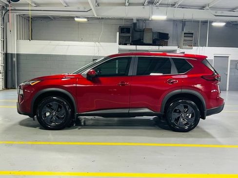 New 2026 Nissan Rogue SV FWD image 12