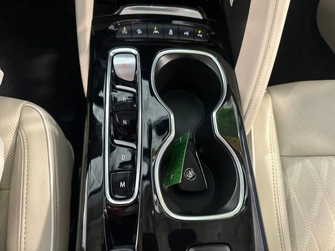 Used 2023 Buick Envision Avenir AWD/4WD image 17