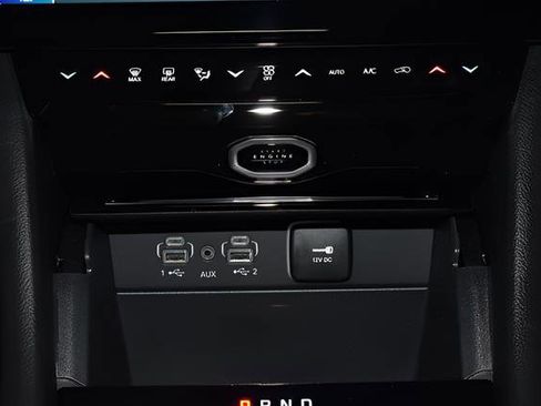 New 2026 Jeep Grand Cherokee Limited w/ Limited Altitude Package AWD/4WD image 17