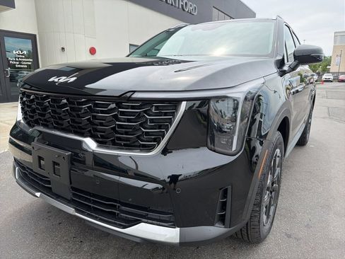 New 2026 Kia Sorento S AWD/4WD image 3