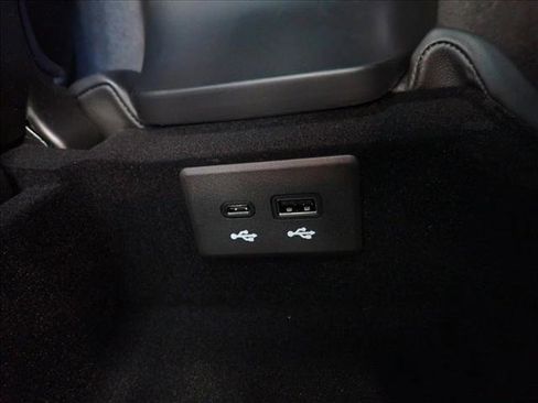 New 2026 Chevrolet Corvette Stingray Premium Cpe w/ Z51 Performance Package image 19