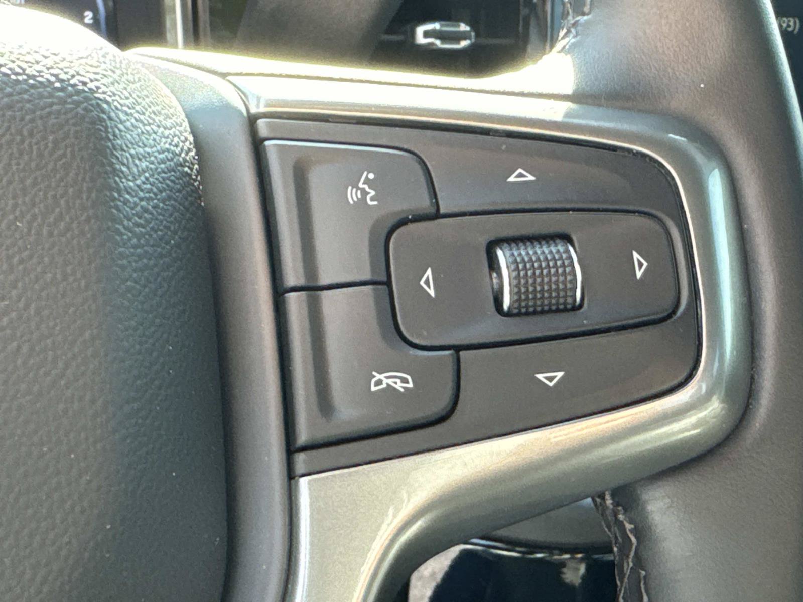 Used 2023 Chevrolet Silverado 1500 RST AWD/4WD image 35