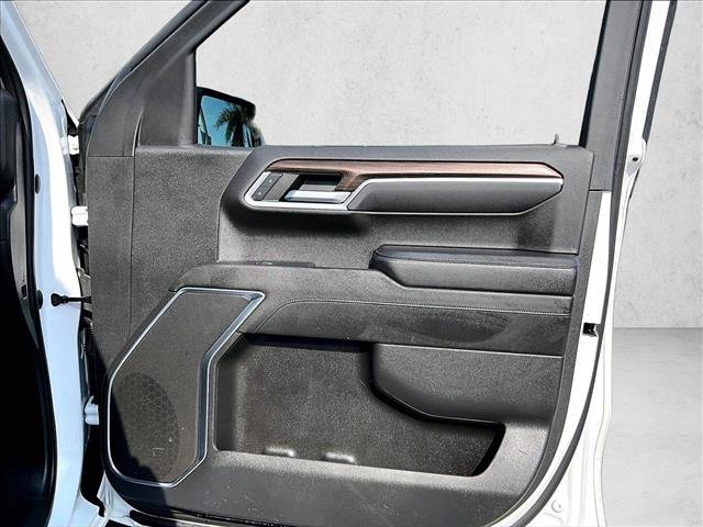 Used 2022 Chevrolet Silverado 1500 LT RWD image 19