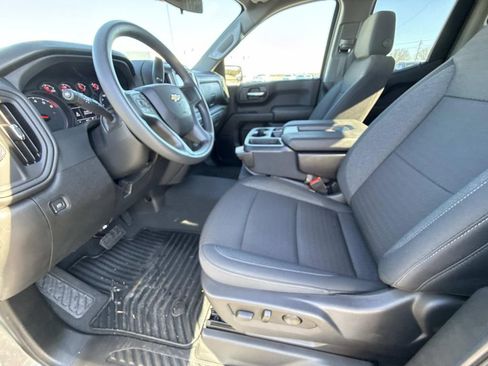 Certified 2023 Chevrolet Silverado 1500 Custom image 15