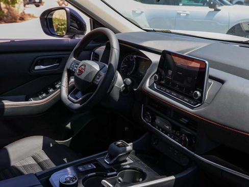 New 2026 Nissan Rogue SV AWD/4WD image 20