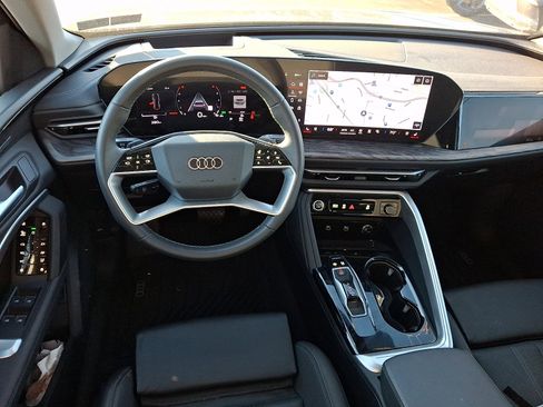 Used 2025 Audi Q5 Prestige AWD/4WD image 11