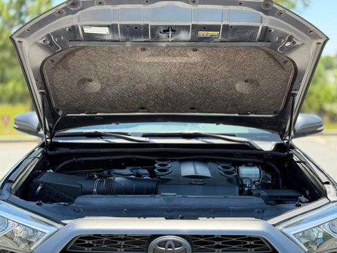 Used 2019 Toyota 4Runner SR5 Premium AWD/4WD image 49