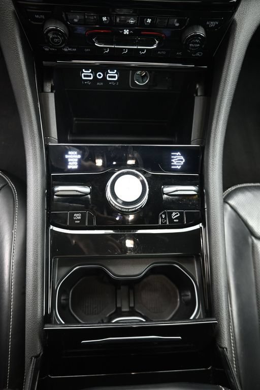 Used 2023 Jeep Grand Cherokee L Overland AWD/4WD image 22