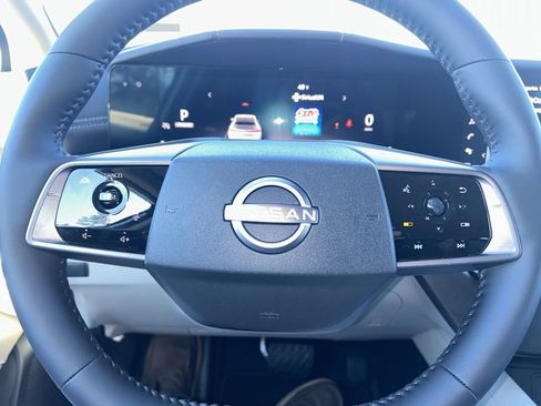 New 2026 Nissan Murano SL image 15