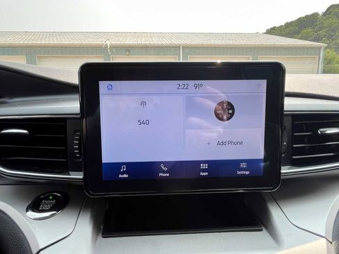 Used 2021 Ford Explorer XLT w/ Equipment Group 202A image 27