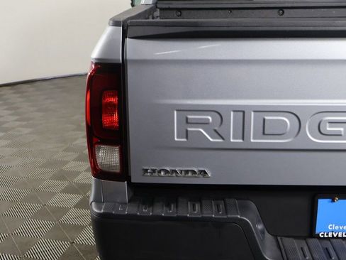 Used 2025 Honda Ridgeline RTL image 16