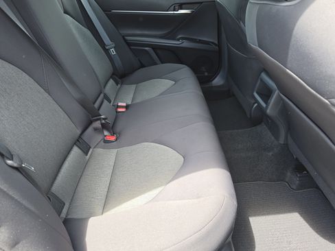 Certified 2020 Toyota Camry LE w/ Sunroof Package image 11