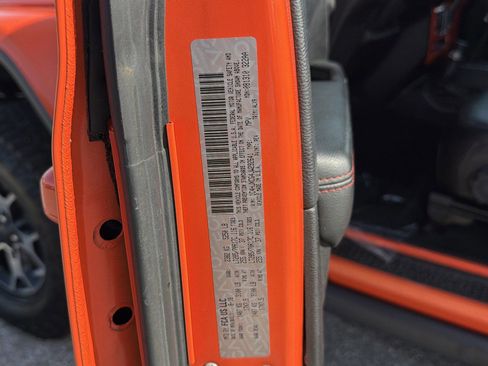 Used 2018 Jeep Wrangler Rubicon AWD/4WD image 34