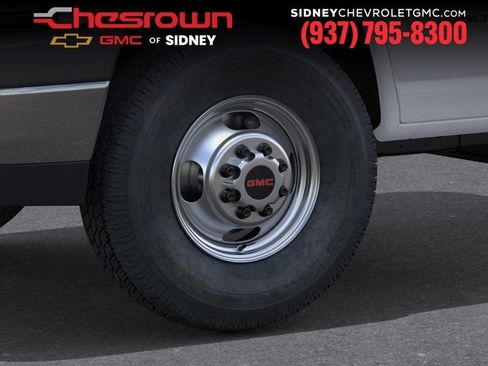 New 2026 GMC Savana 3500 Extended w/ Power Convenience Package RWD image 9