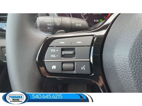 New 2025 Honda Pilot Touring image 22