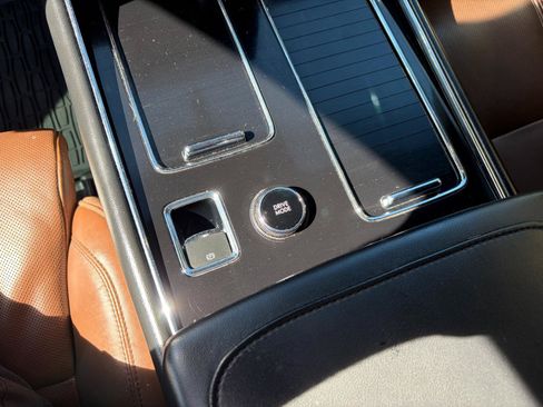 Used 2023 Lincoln Aviator Reserve w/ Equipment Group 201A AWD/4WD image 27