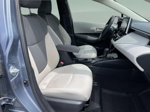Used 2021 Toyota Corolla LE FWD image 19