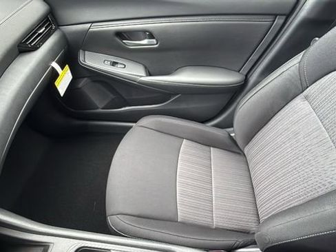 New 2025 Nissan Sentra SV image 12