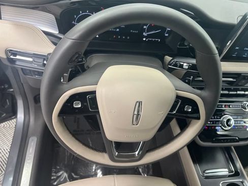 Certified 2022 Lincoln Corsair AWD w/ Equipment Group 101A image 21