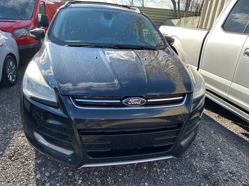 Used 2013 Ford Escape SEL image 2