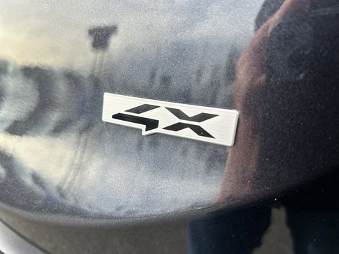 Certified 2025 Kia Telluride S image 10