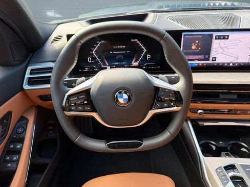 Used 2025 BMW 330i Sedan RWD image 11