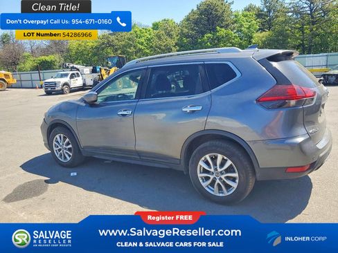 Used 2020 Nissan Rogue SV FWD image 3