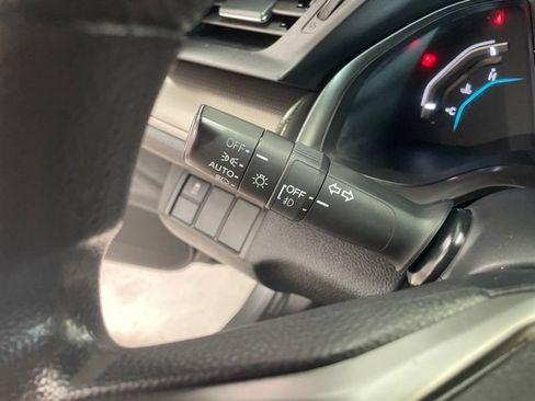 Used 2017 Honda Civic EX image 22
