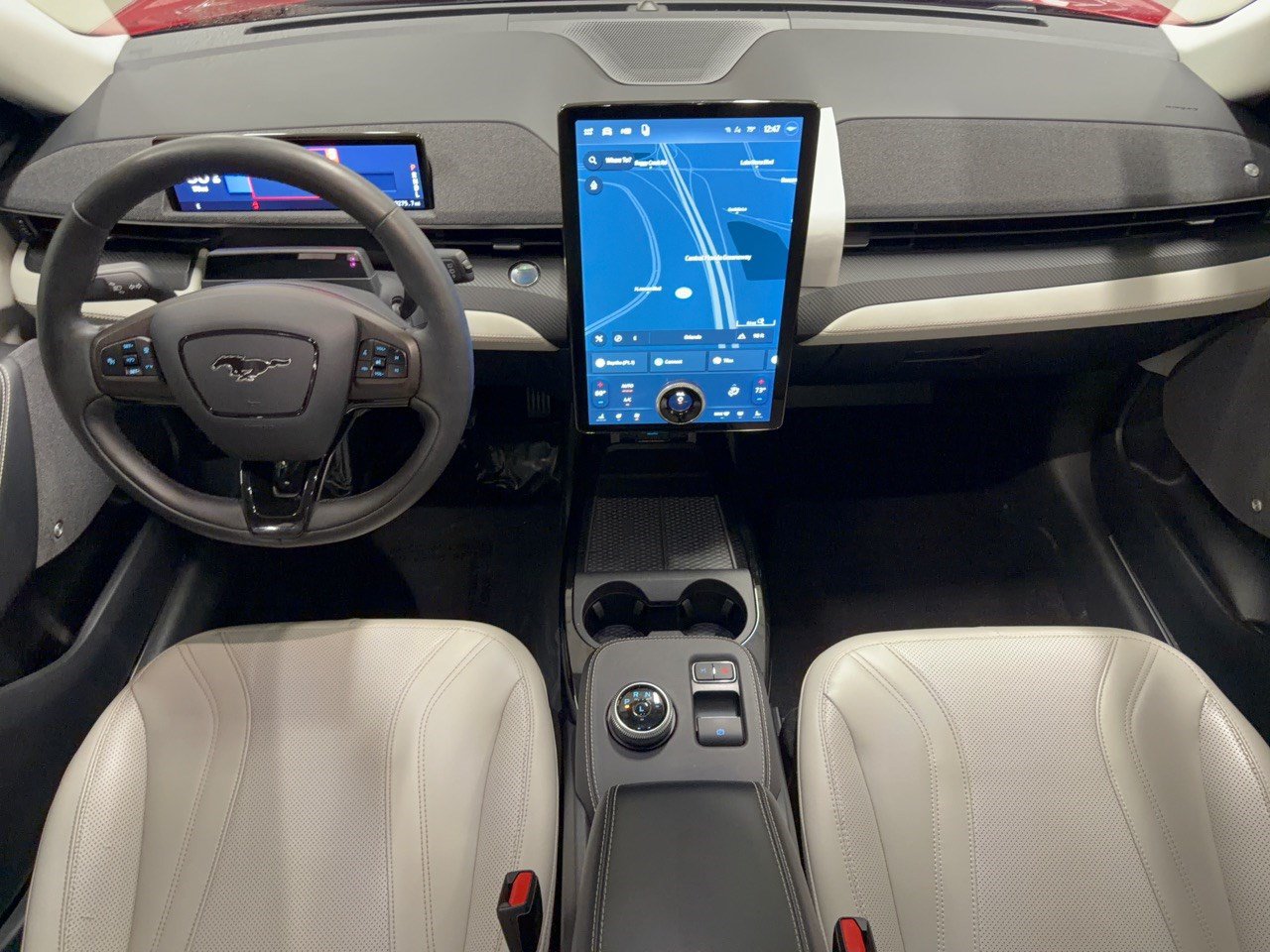 Used 2021 Ford Mustang Mach-E Premium RWD image 17